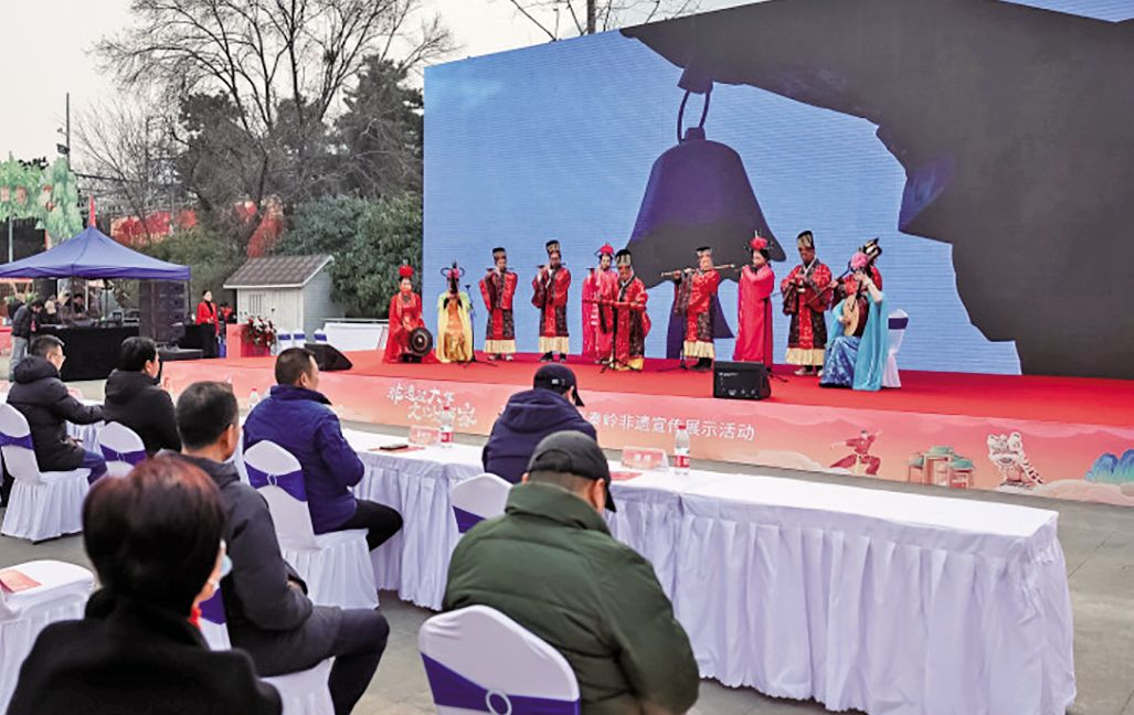 非遺項(xiàng)目展演現(xiàn)場(chǎng)