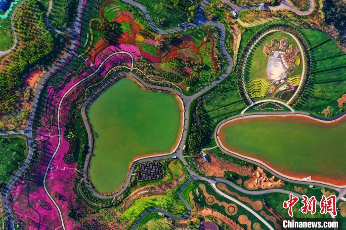 圖為紅河州彌勒太平湖森林小鎮(zhèn)?！±铌磐?攝