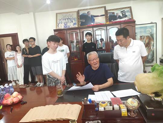 圖示, 示意圖

中度可信度描述已自動生成:ver1