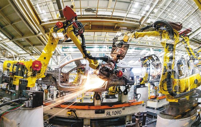 西安比亞迪新能源汽車生產(chǎn)車間（資料圖片） 首席記者 王健 攝