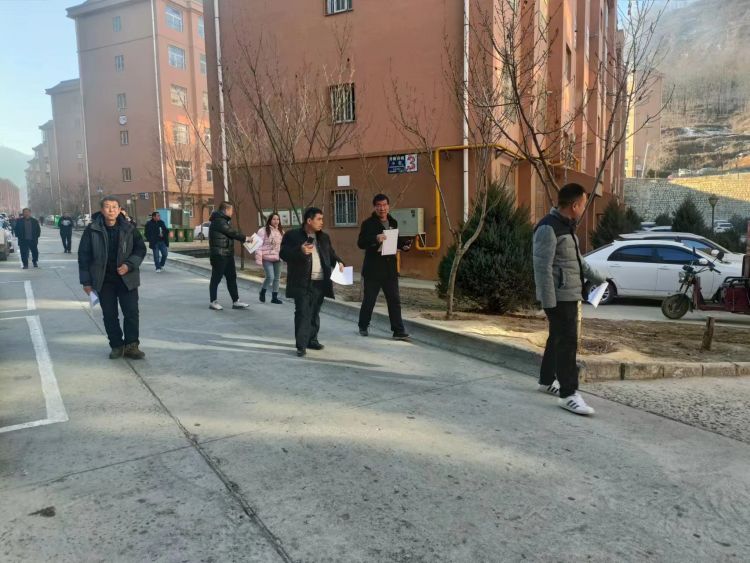 簡(jiǎn)篇-燕溝社區(qū)黨總支開展2023年度物業(yè)考核暨物業(yè)經(jīng)理述職評(píng)議會(huì)