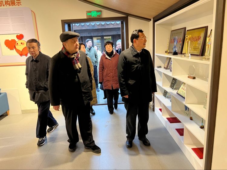 簡(jiǎn)篇-吳前進(jìn)會(huì)長(zhǎng)應(yīng)邀出席第十屆“西湖論善”論壇