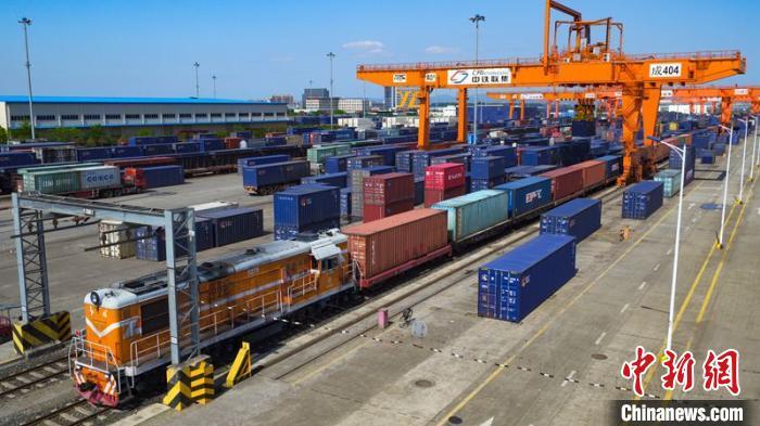 點(diǎn)擊進(jìn)入下一頁