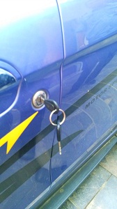 柏樹林派出所30小時(shí)破獲汽車盜竊??jpg