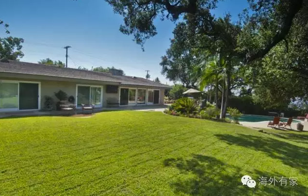 王寶強美國豪宅曝光！房本寫了他和馬蓉的名字