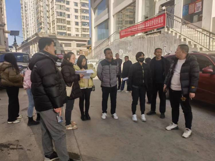 簡(jiǎn)篇-燕溝社區(qū)黨總支開展2023年度物業(yè)考核暨物業(yè)經(jīng)理述職評(píng)議會(huì)