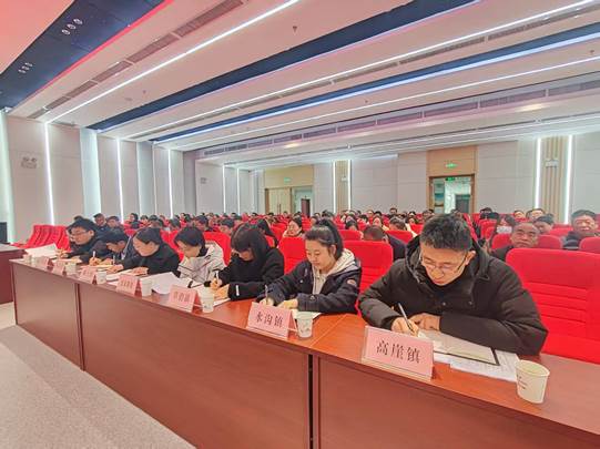 圖示, 示意圖

中度可信度描述已自動(dòng)生成:ver1