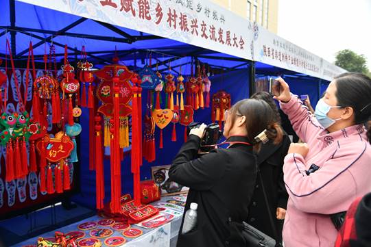 圖示, 示意圖 中度可信度描述已自動(dòng)生成:ver1