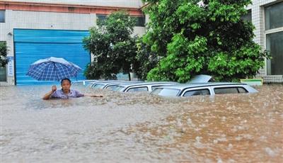 川渝強(qiáng)降雨逾250萬人受災(zāi) 重慶長江部分水域禁航