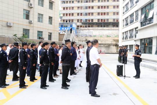 圖示, 示意圖

中度可信度描述已自動生成:ver1